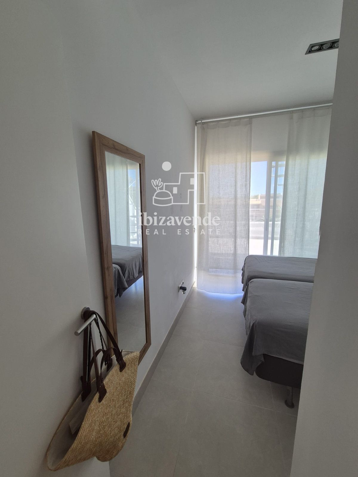 Mobilia Inmueble Image