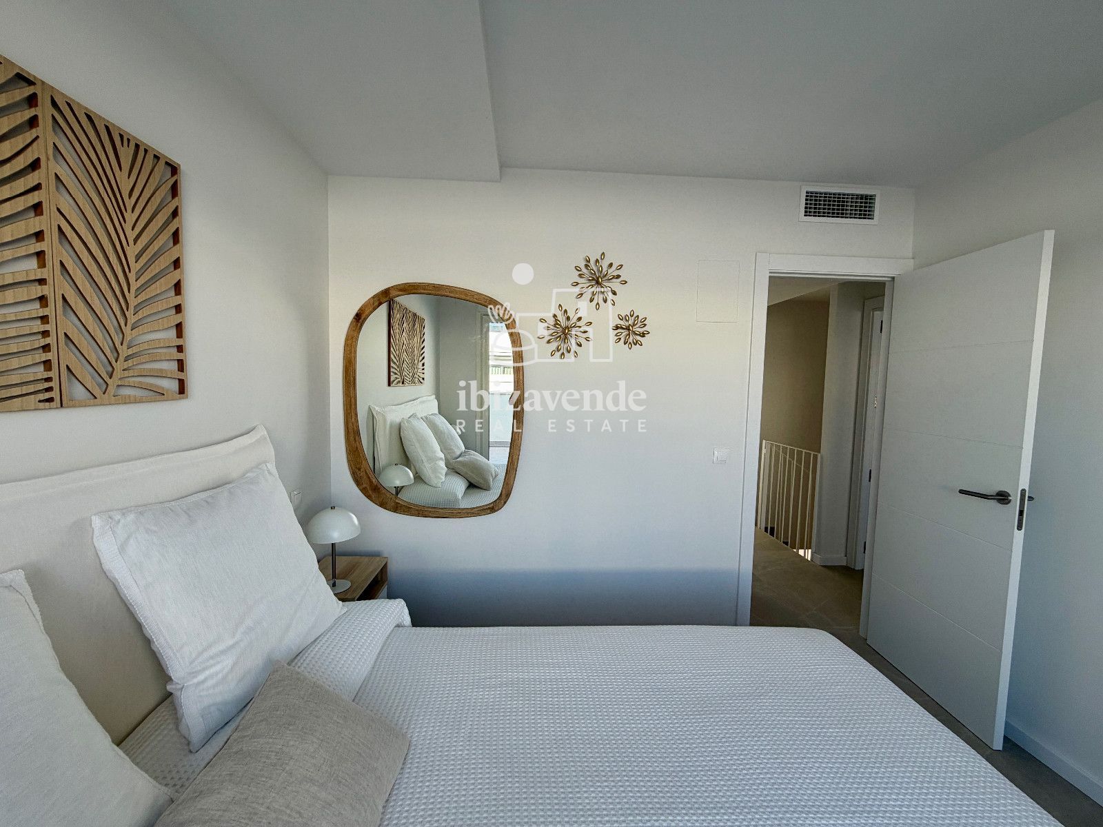 Mobilia Inmueble Image
