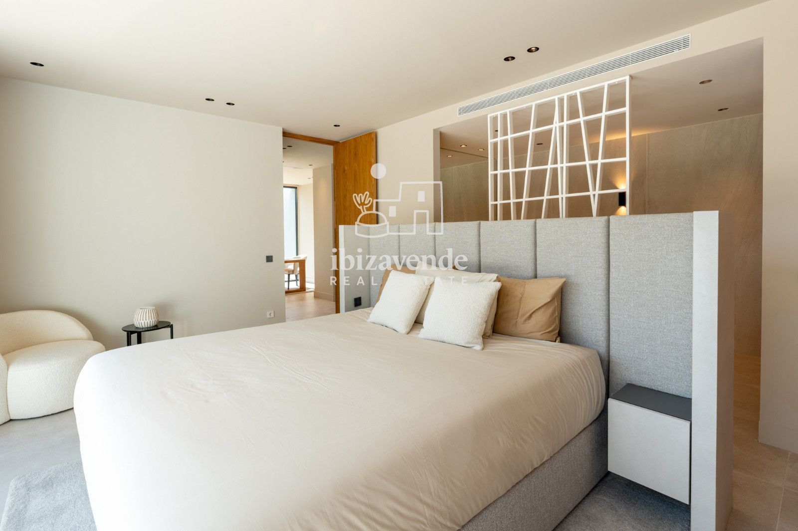 Mobilia Inmueble Image