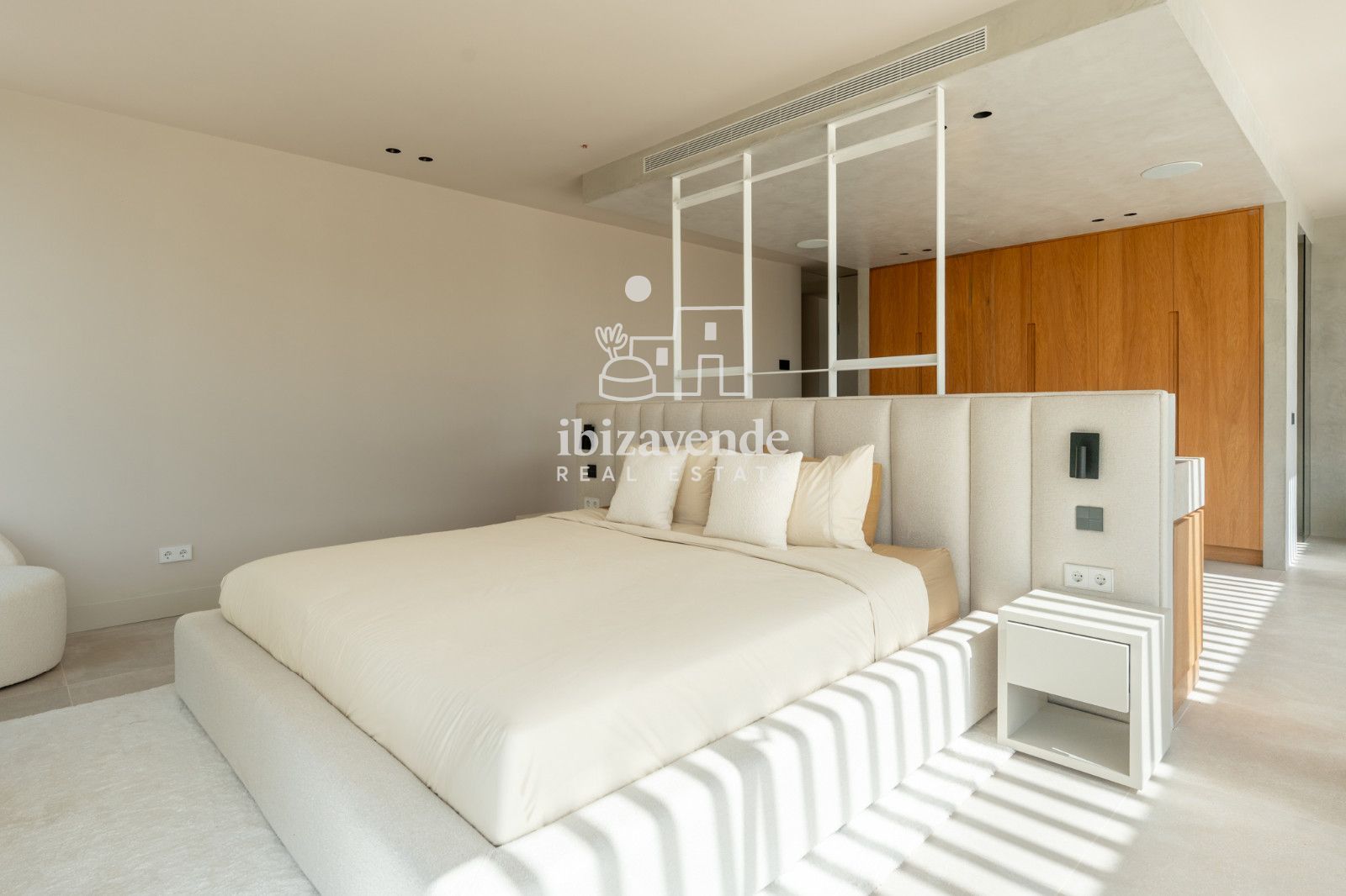 Mobilia Inmueble Image