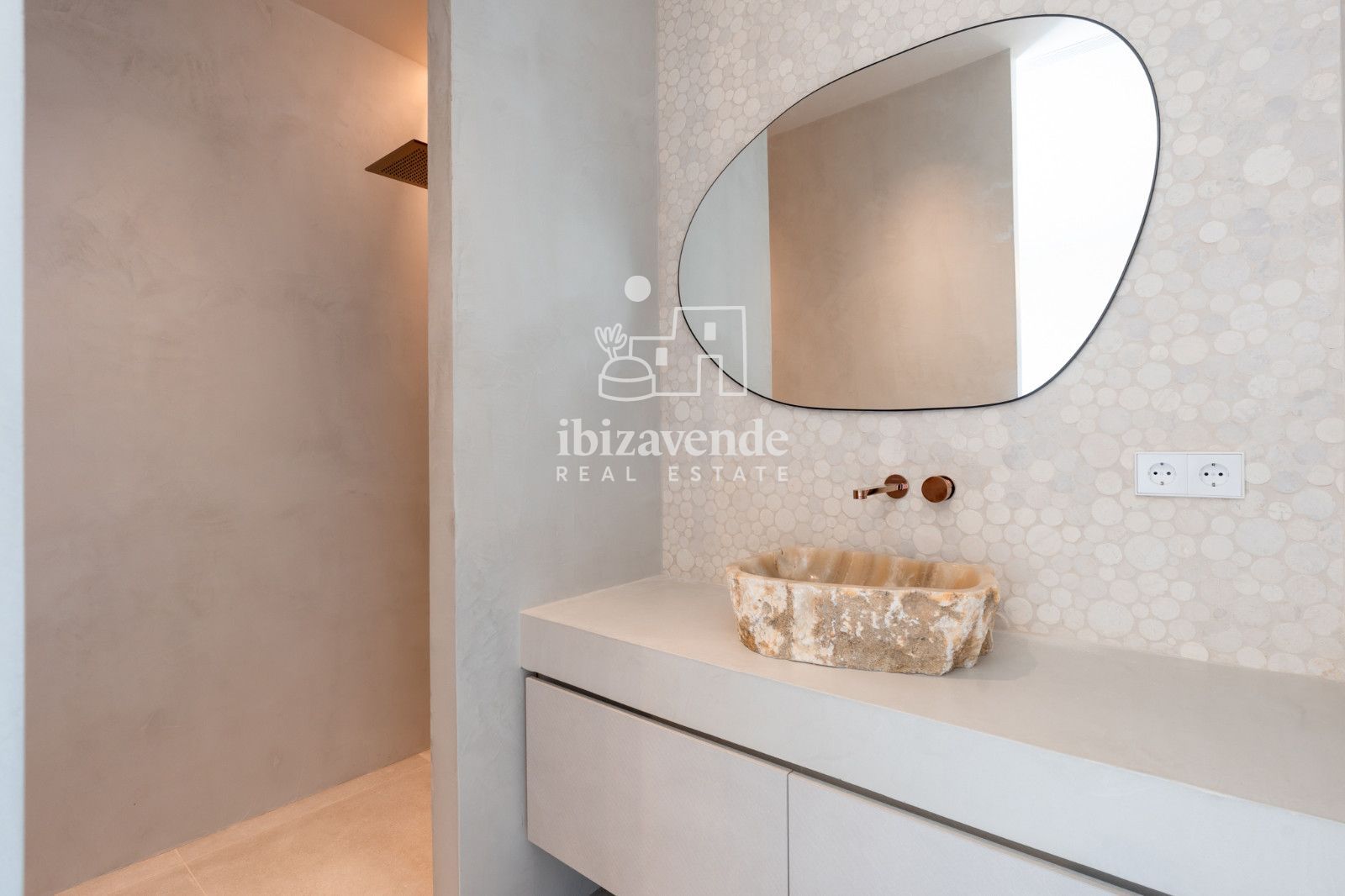 Mobilia Inmueble Image
