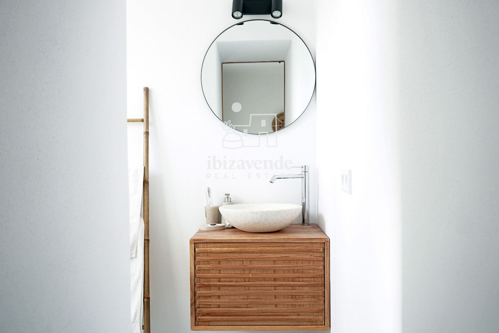 Mobilia Inmueble Image