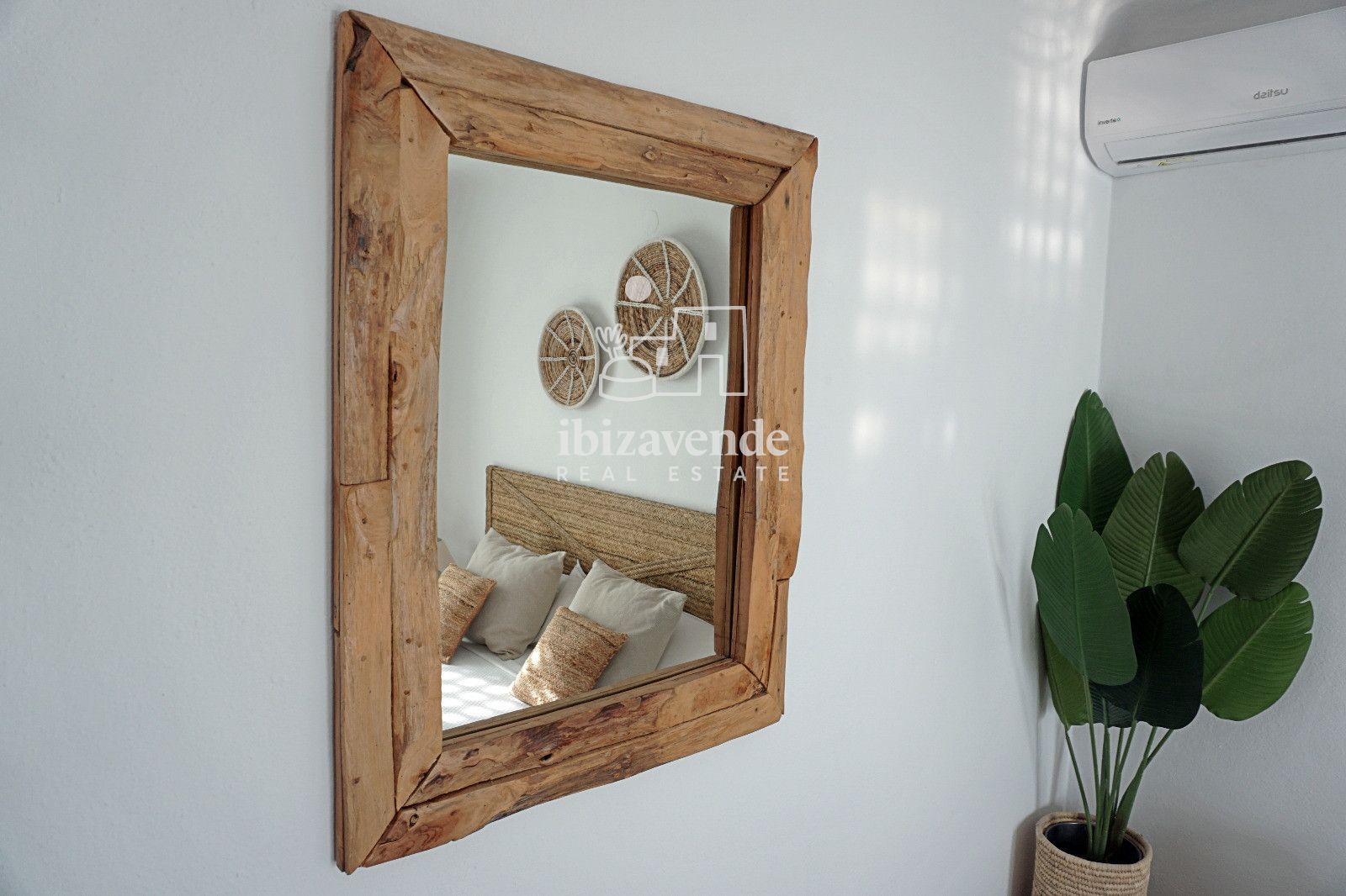 Mobilia Inmueble Image