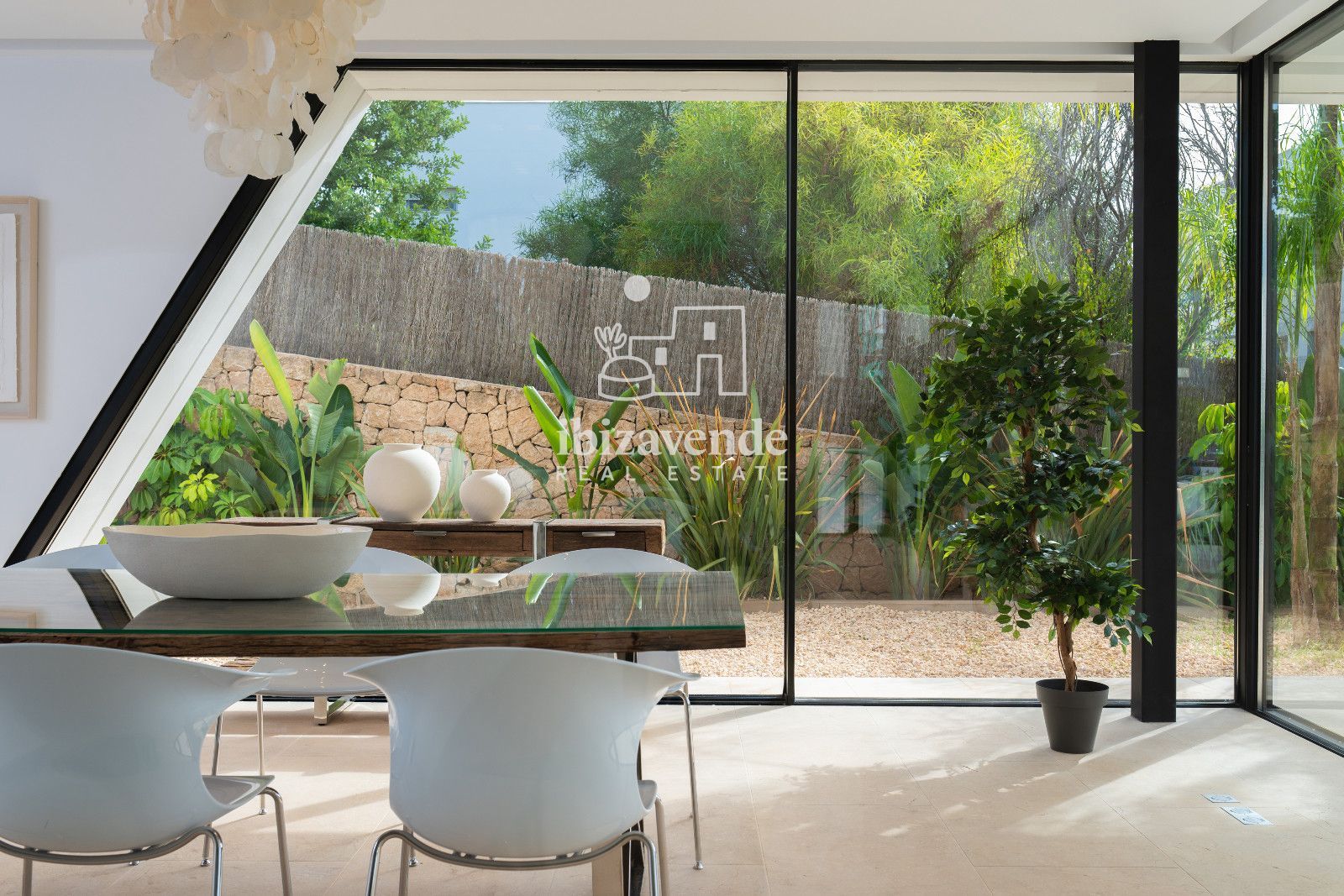 Mobilia Inmueble Image