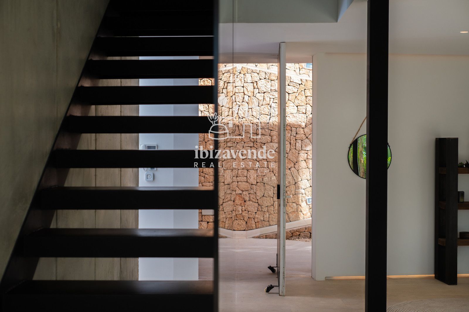 Mobilia Inmueble Image