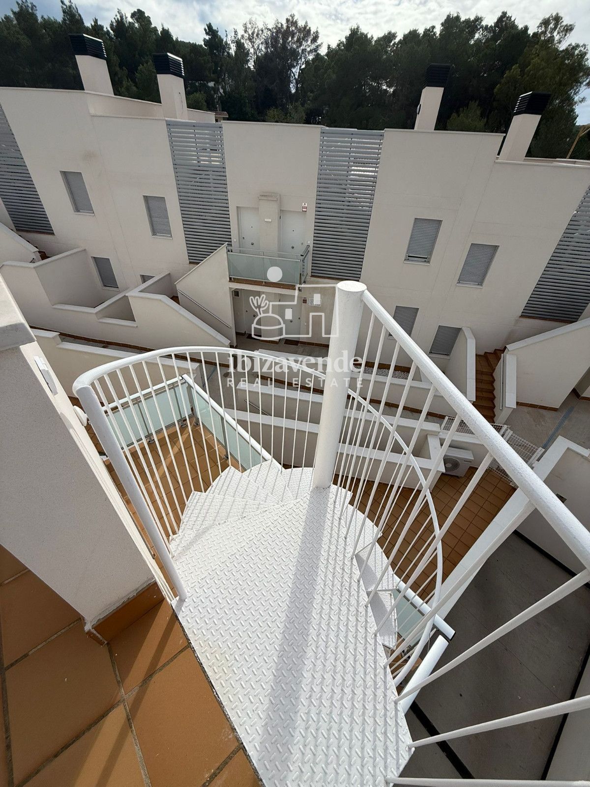 Mobilia Inmueble Image