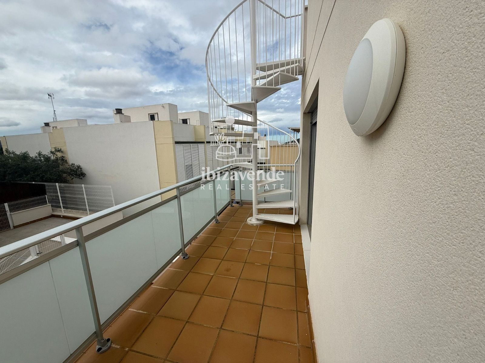 Mobilia Inmueble Image