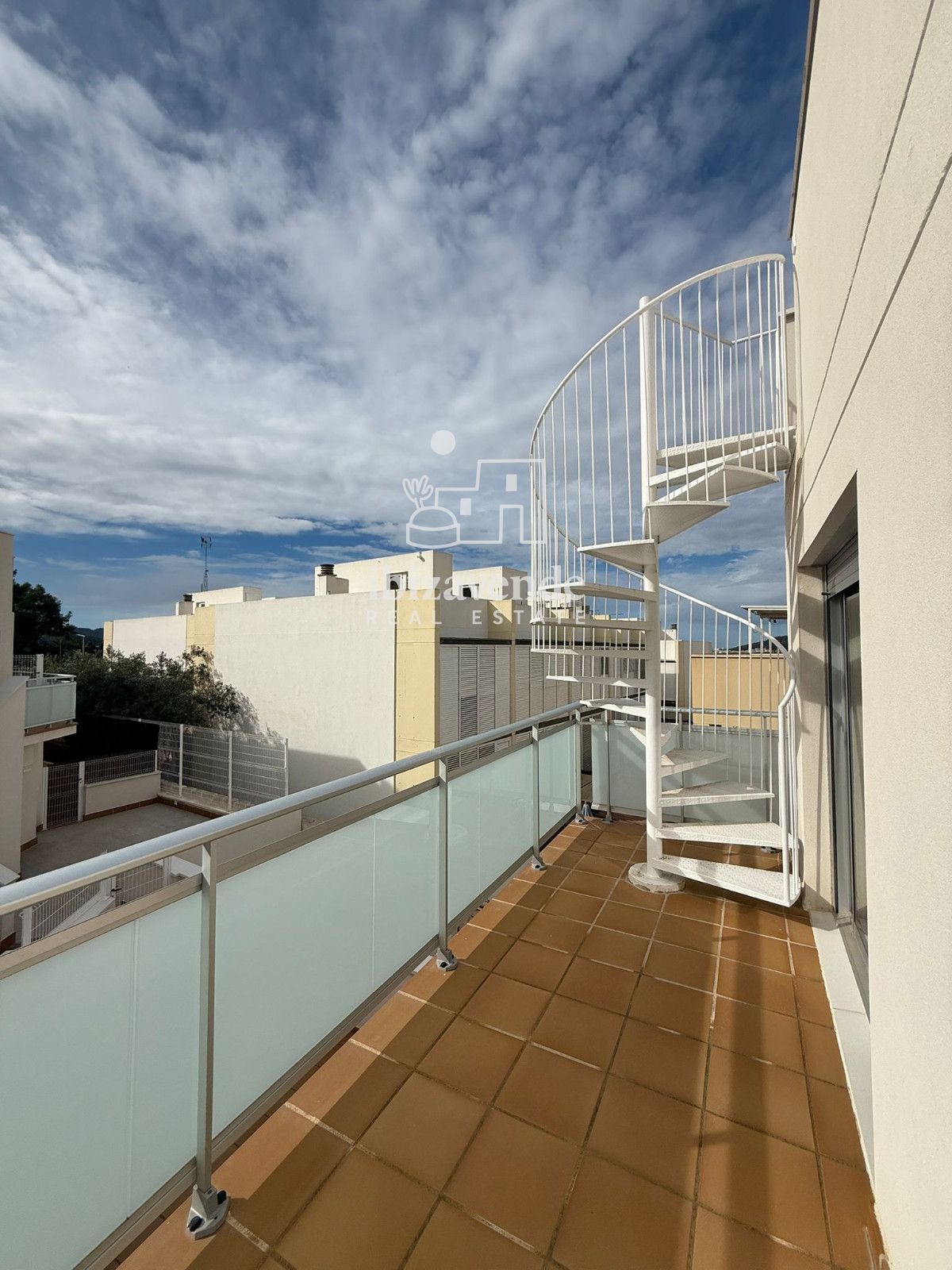 Mobilia Inmueble Image