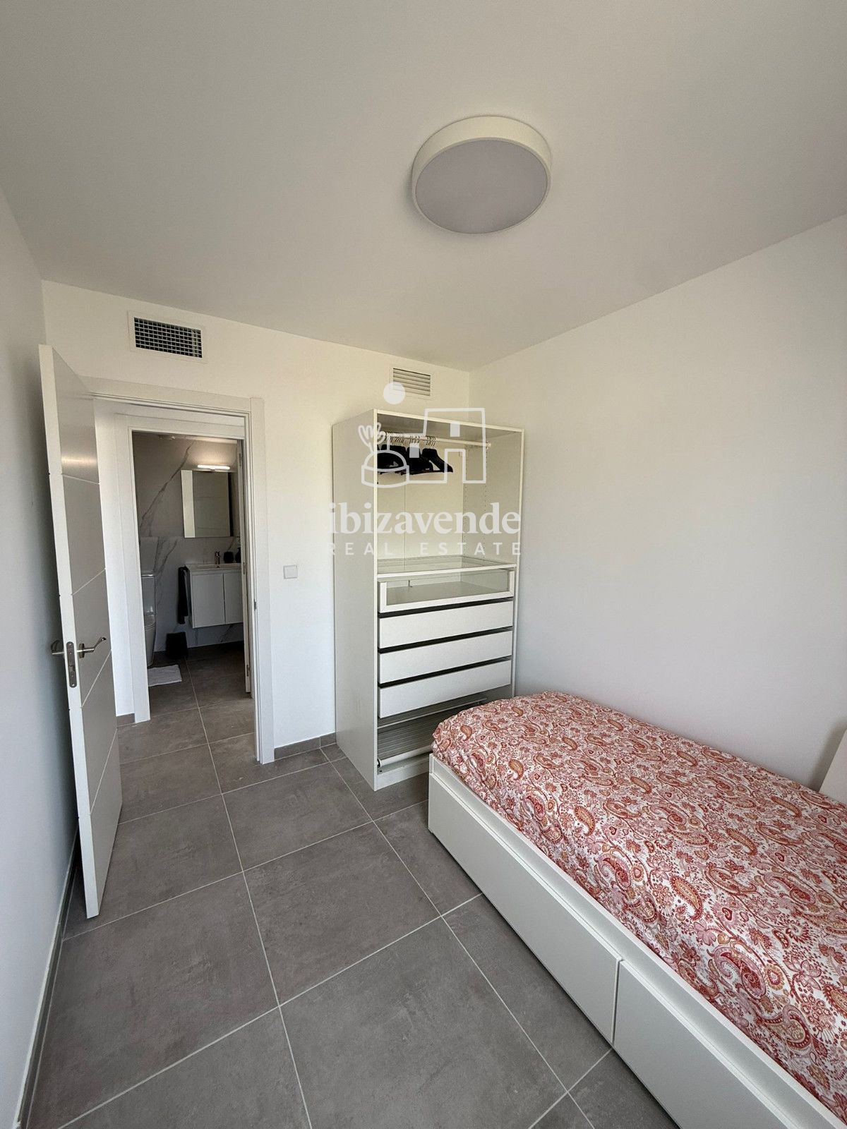 Mobilia Inmueble Image