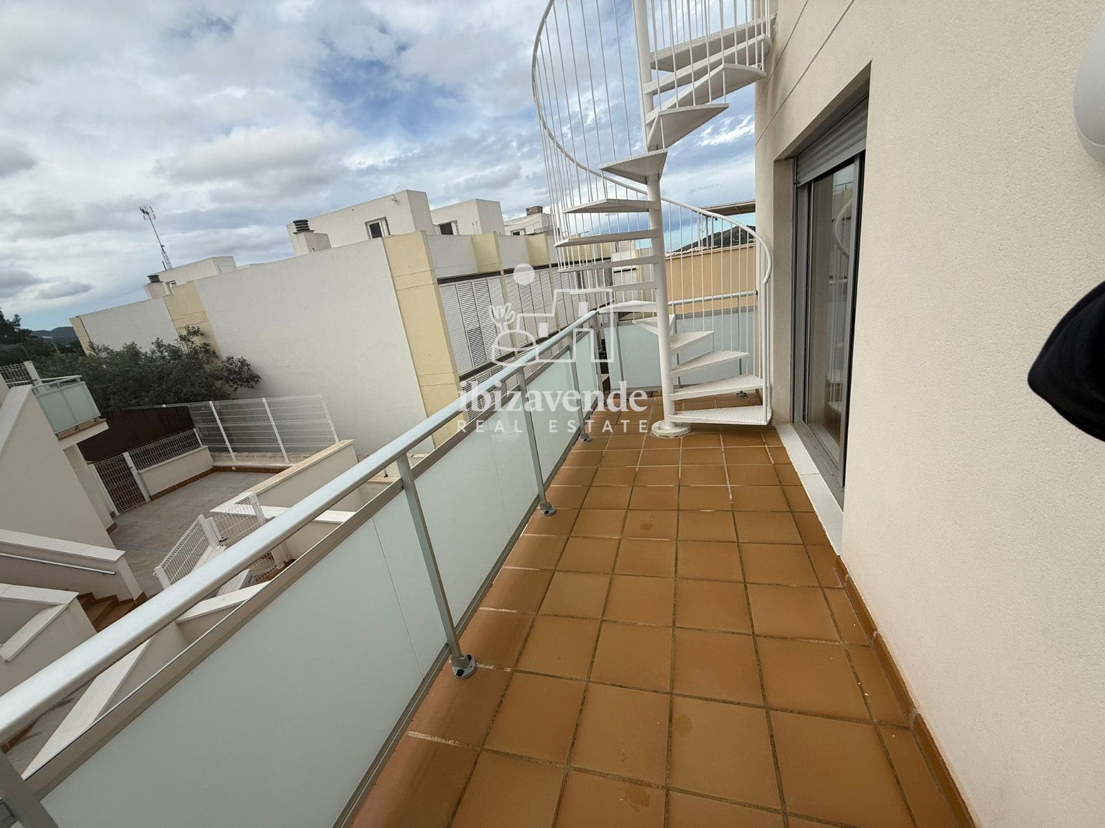 Mobilia Inmueble Image