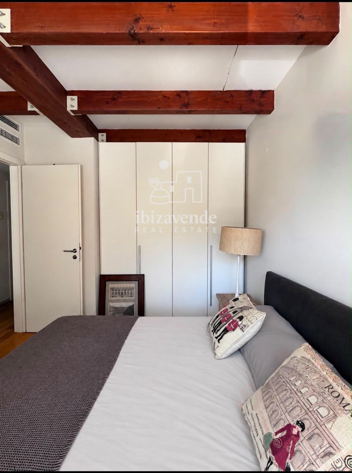Mobilia Inmueble Image