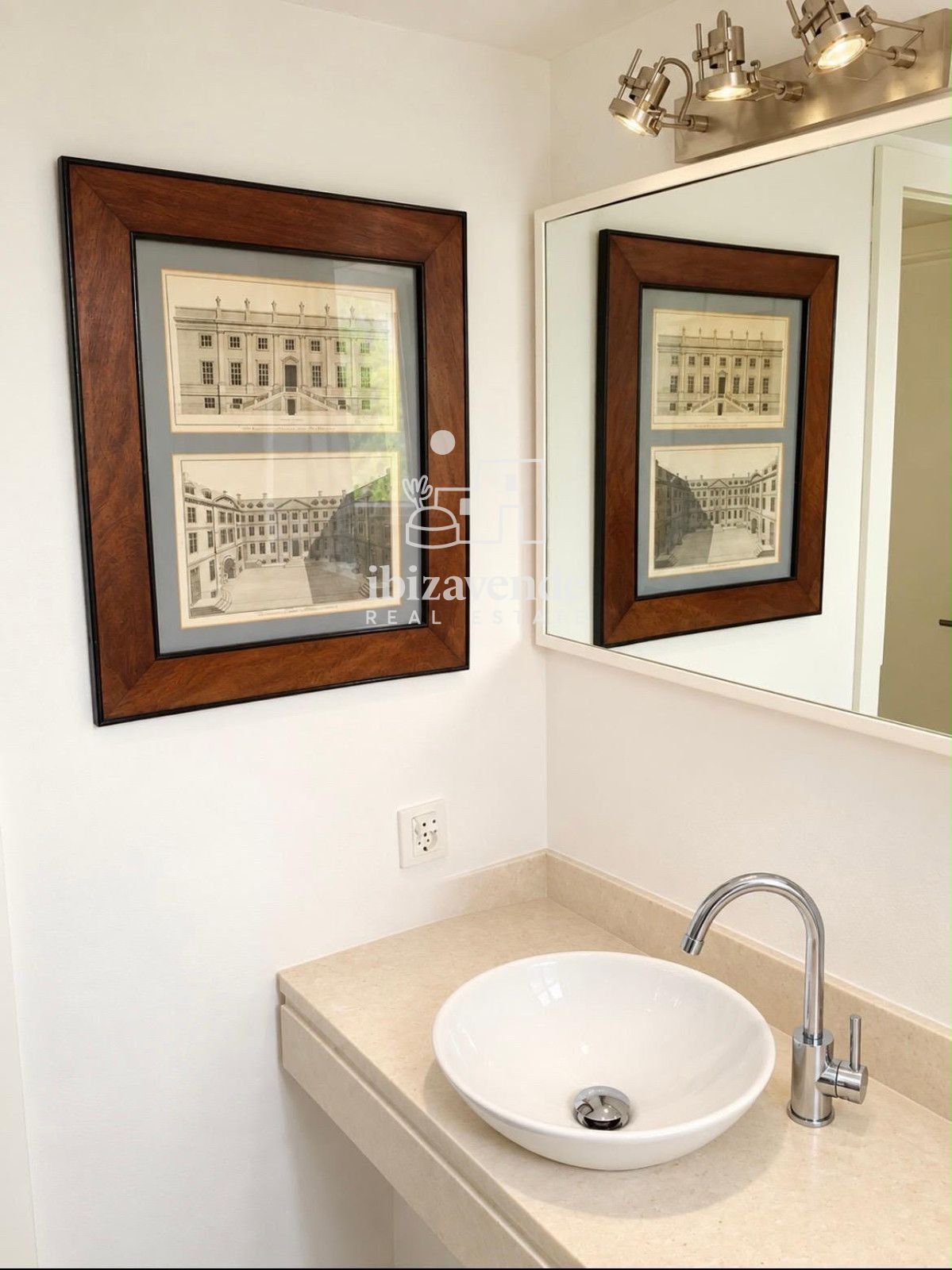 Mobilia Inmueble Image