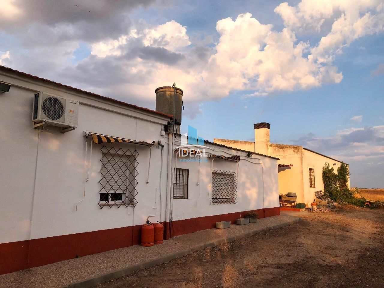 Chalet Rústico en venta en Don Benito, Badajoz (las cruces