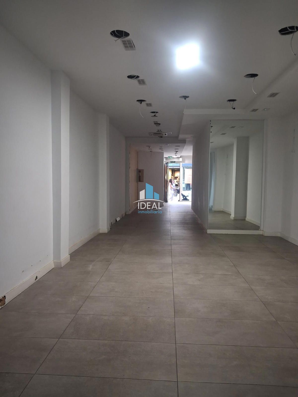 Local Comercial en alquiler Don Benito, Badajoz. Ref: 2446. IDEAL inmobiliaria