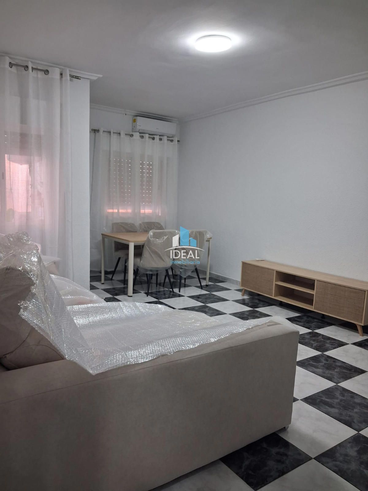 Piso en alquiler Don Benito, Badajoz. Ref: 3224. IDEAL inmobiliaria