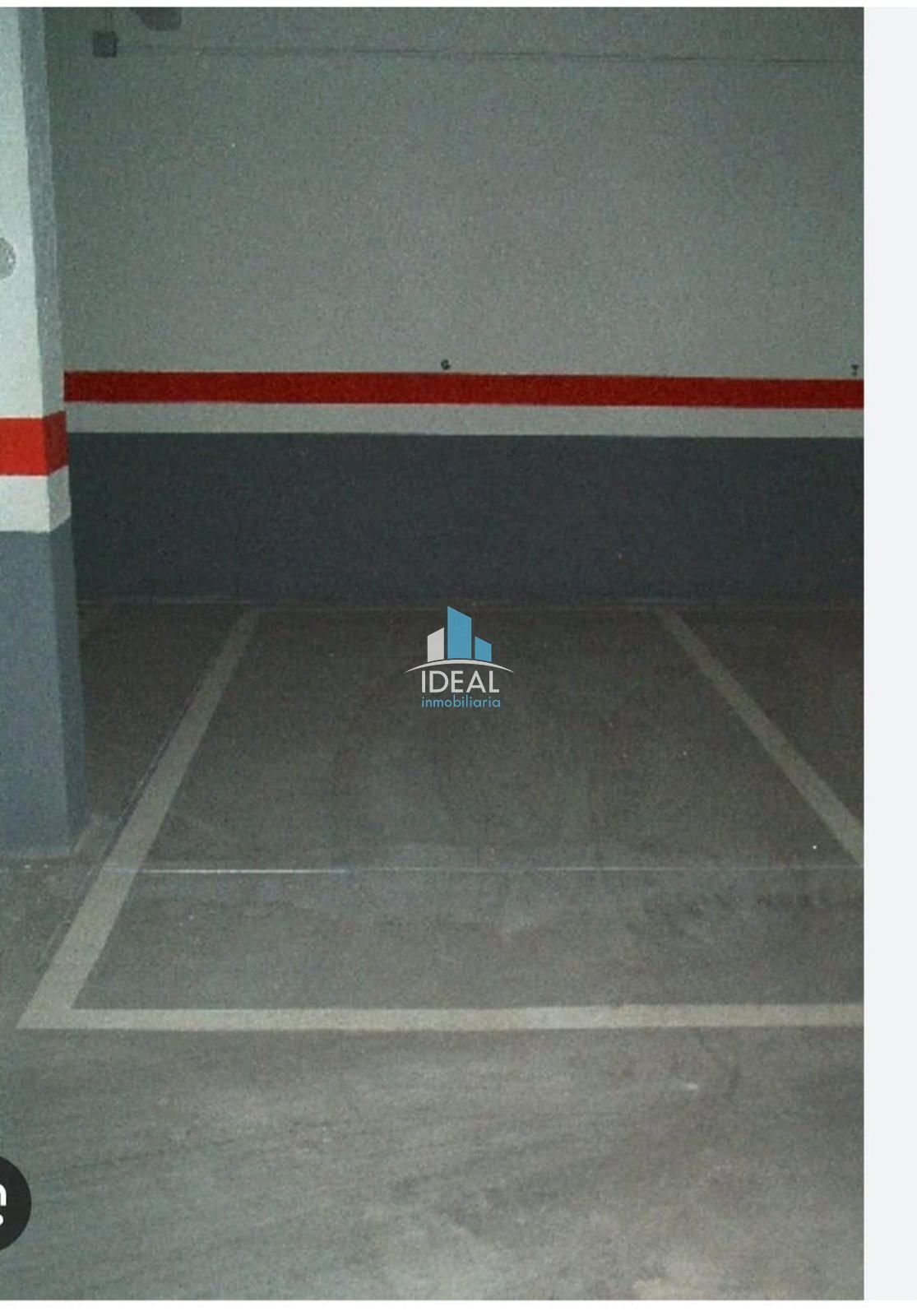 Garaje en venta Don Benito, Badajoz. Ref: 3277. IDEAL inmobiliaria