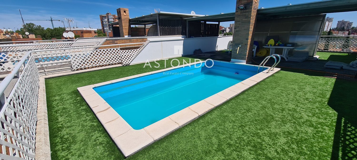 Azotea con piscina