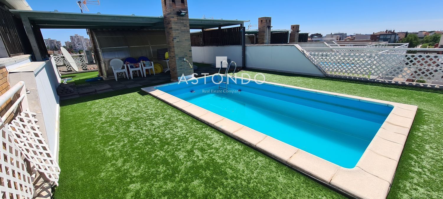 Azotea con Piscina