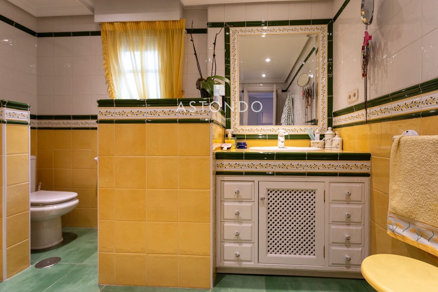 Detached villa for sale in Conde Orgaz with 4 bedrooms, 5 bathrooms, a swimming pool, and a garden. - Foto 41