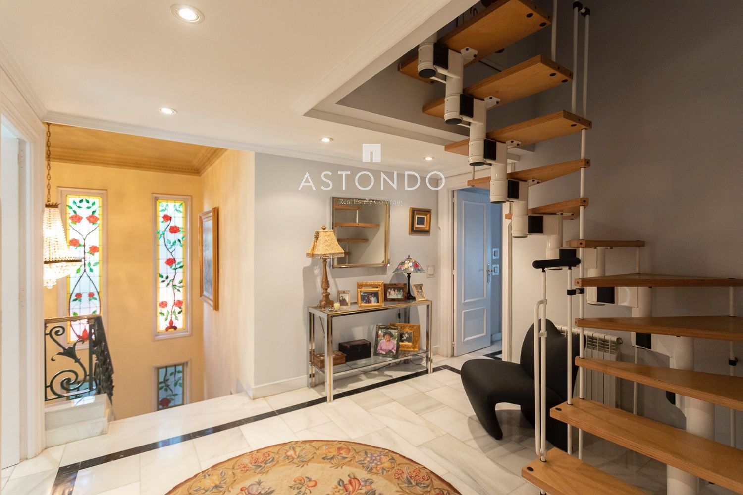 Detached villa for sale in Conde Orgaz with 4 bedrooms, 5 bathrooms, a swimming pool, and a garden. - Foto 42