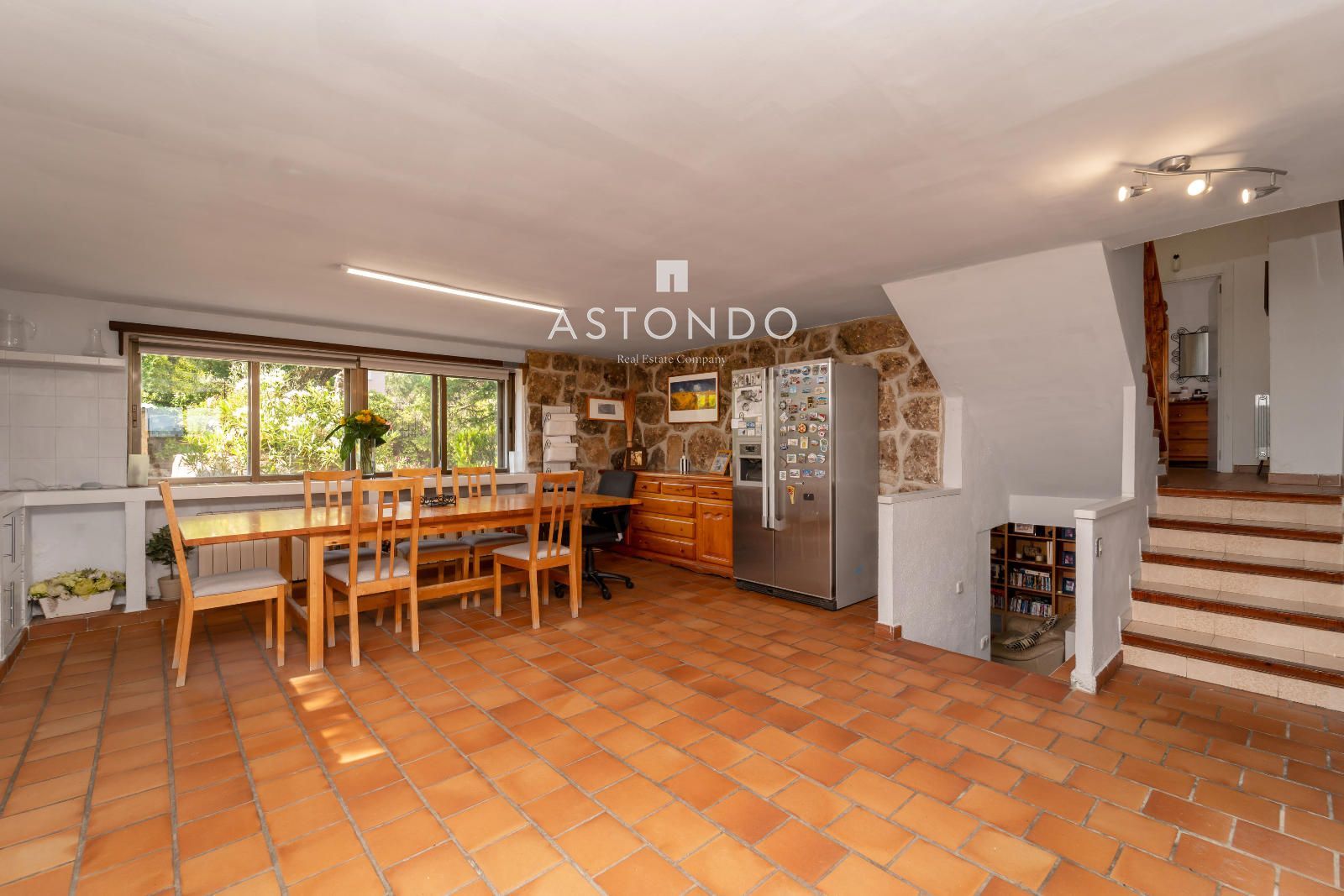 Kitchen-dining room