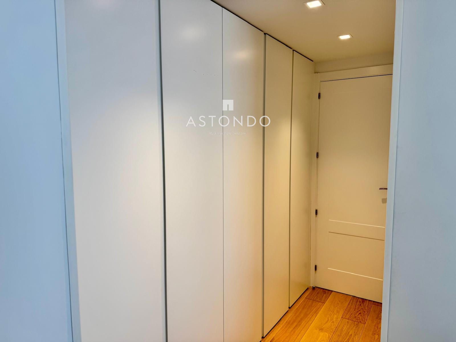 An extraordinary 4-bedroom, 2-bathroom apartment is for sale in Chamartín. Includes garage and storage room. - Foto 18