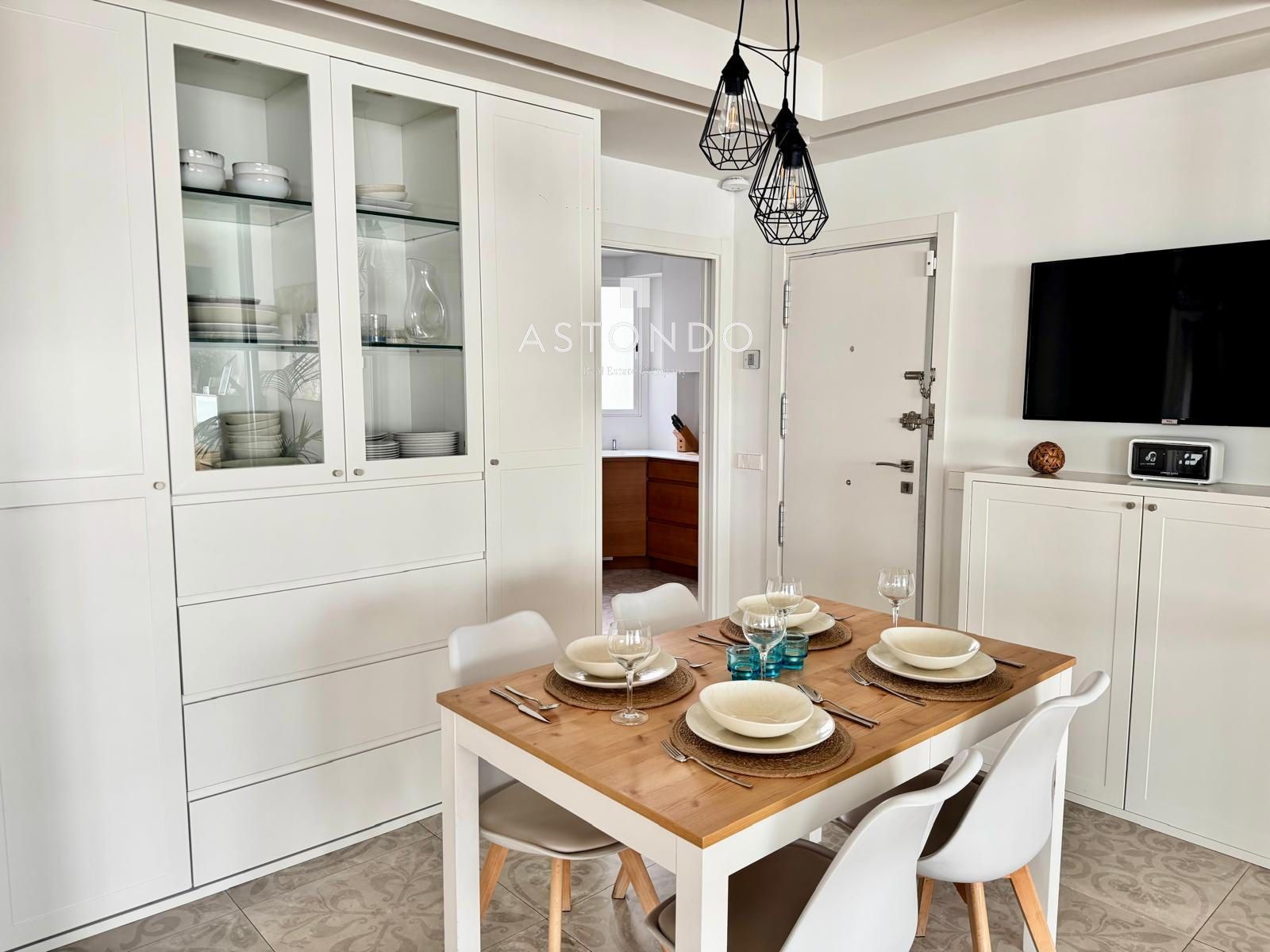 An extraordinary 4-bedroom, 2-bathroom apartment is for sale in Chamartín. Includes garage and storage room. - Foto 20