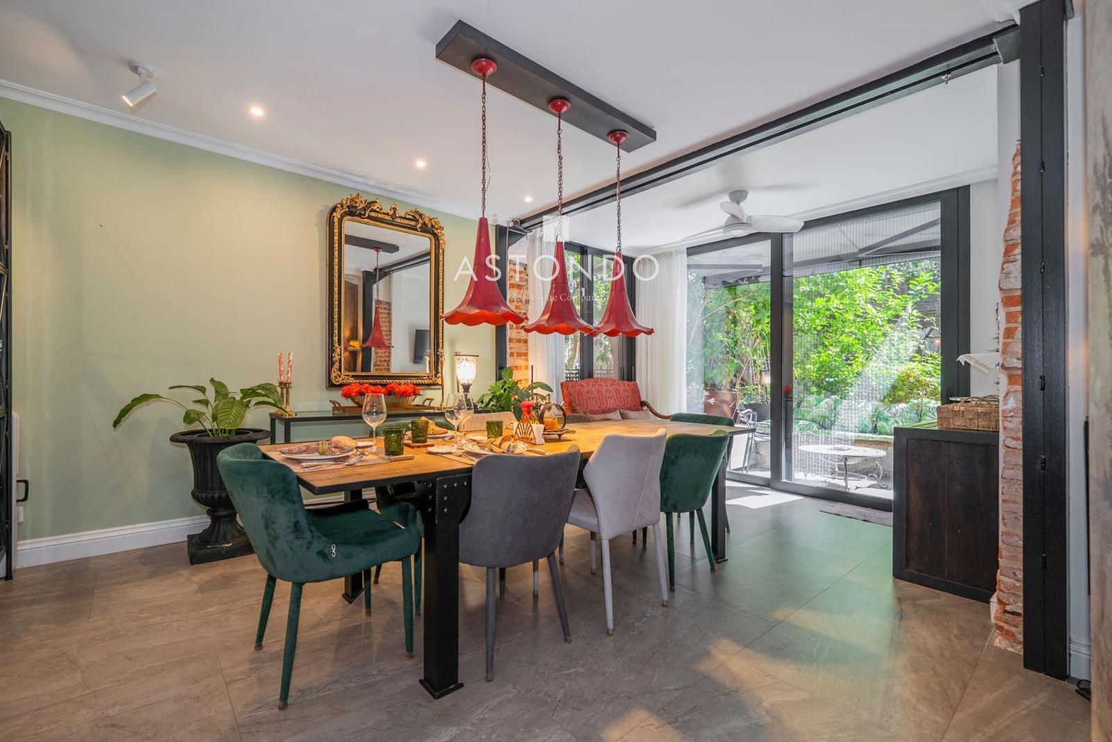 En Arturo Soria, se vende chalet con 5 habitaciones y 7 baños. Con garaje - Foto 5
