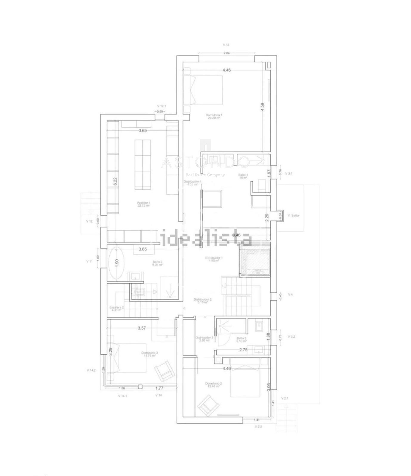 PLANO - En Arturo Soria, se vende chalet con 5 habitaciones y 7 baños. Con garaje