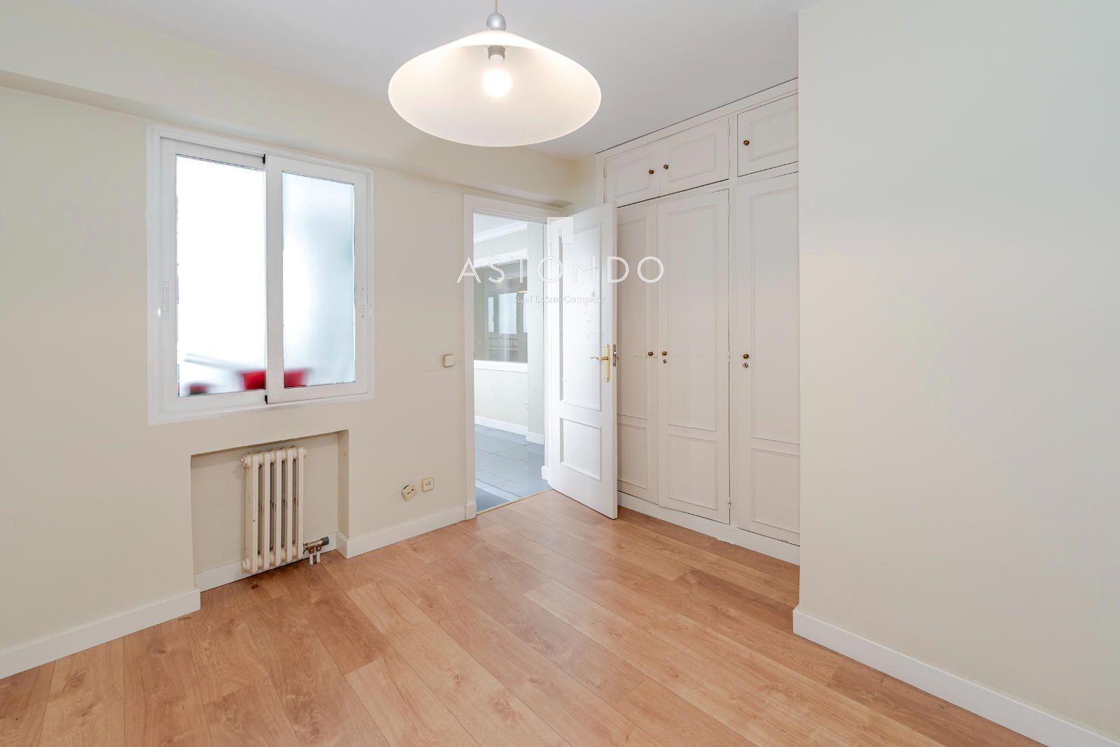 Apartment for sale in Palomas with 4 bedrooms, 3 bathrooms, garage, storage room, and swimming pool. - Foto 16
