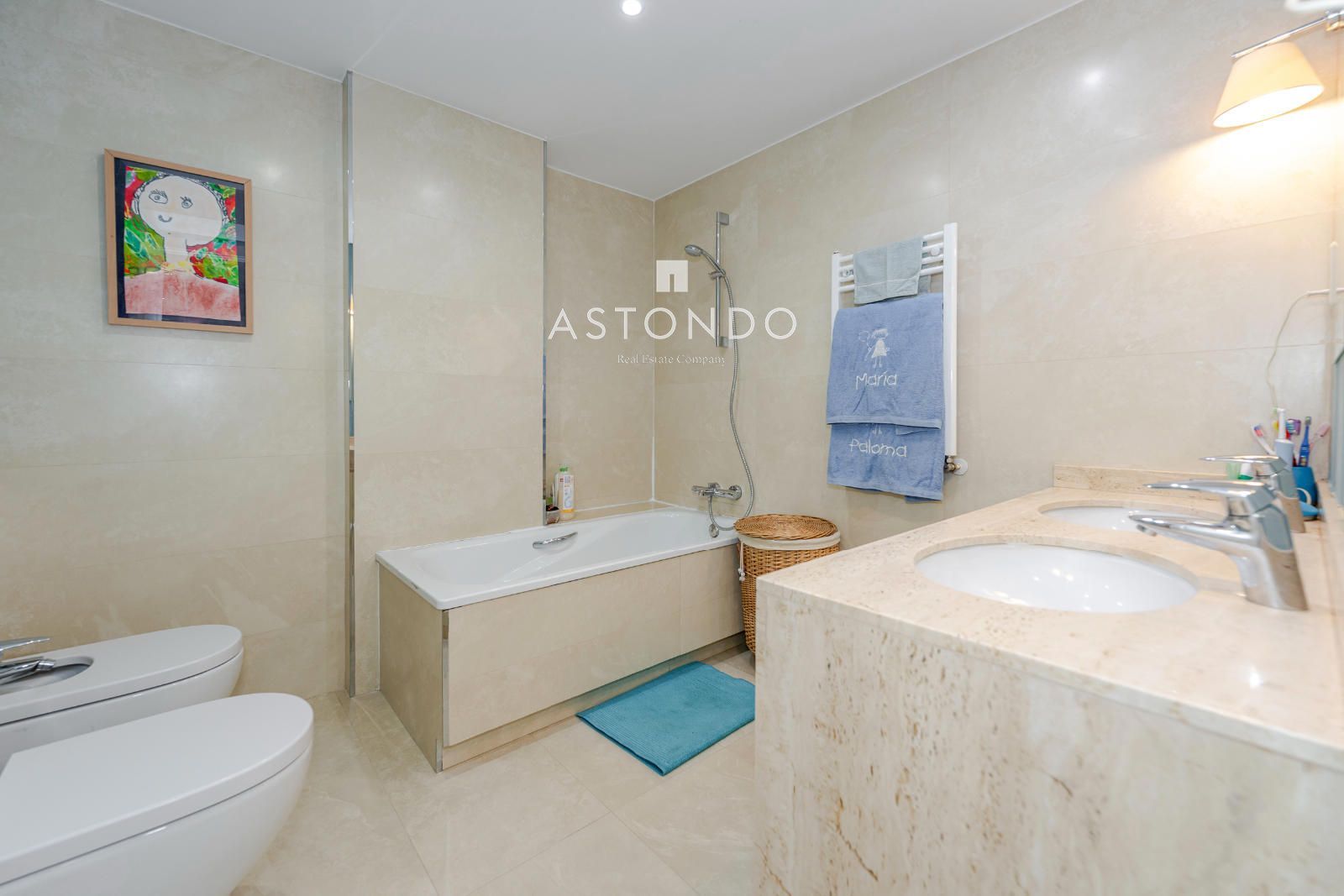 Piso reformado en venta de 4 dormitorios, 4 baños con piscina y garaje. - Foto 16