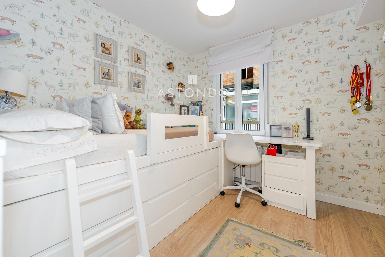 Piso reformado en venta de 4 dormitorios, 4 baños con piscina y garaje. - Foto 21