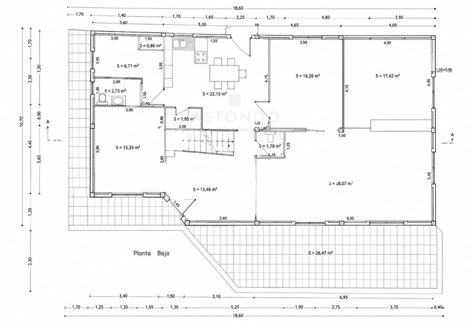 Plano - Chalet independiente en venta en Conde Orgaz con 6 dormitorios, 5 baños, piscina y jardín.