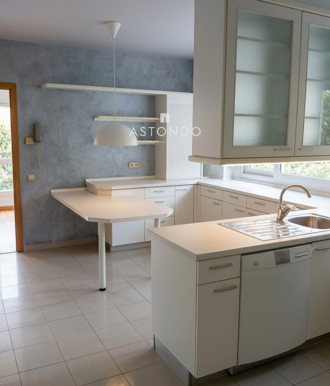 Chalet en venta conde Orgaz de 5 dormitorios, 5 baños, piscina con aerotermia - Foto 9