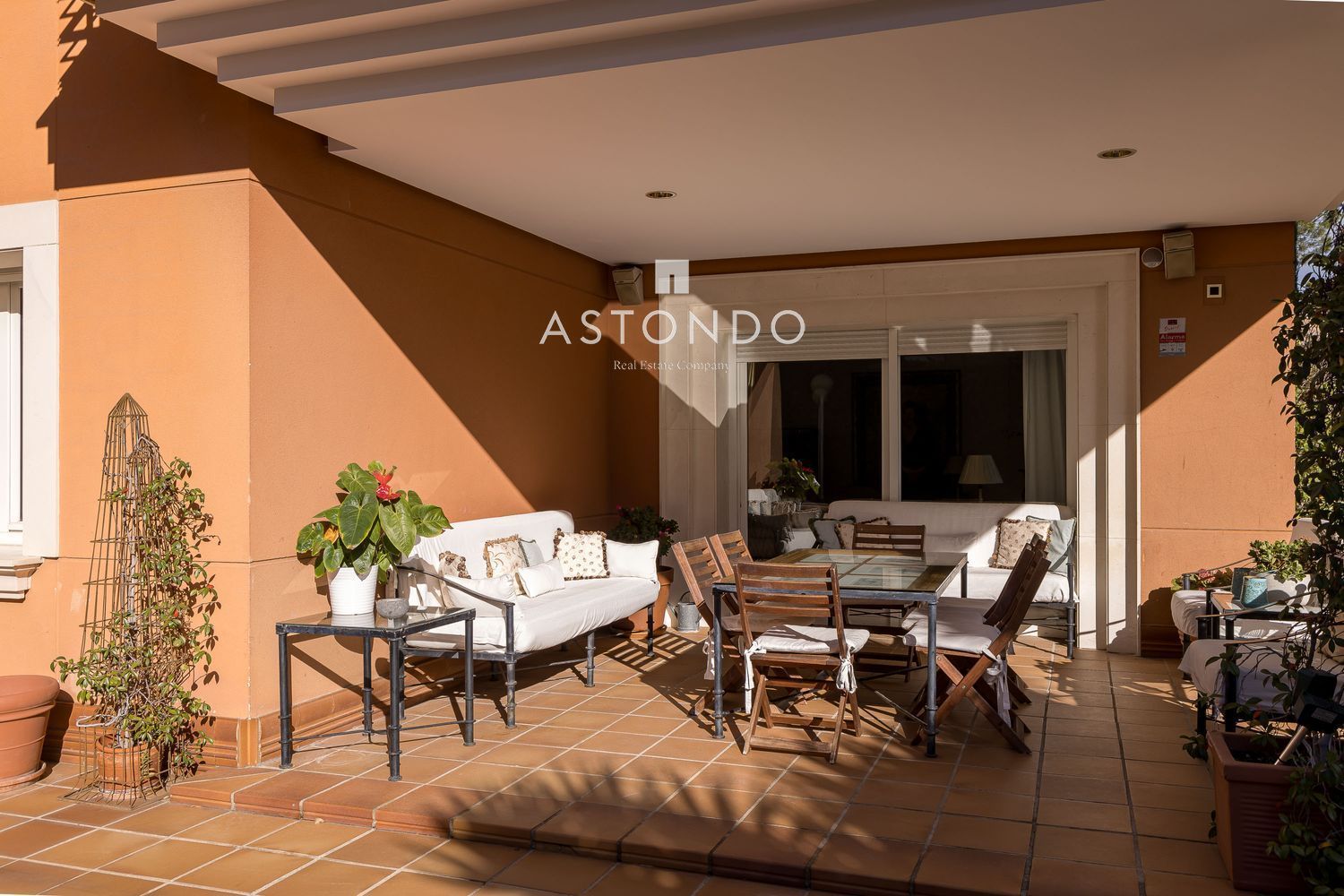 Detached house for sale in Conde Orgaz with 7 bedrooms, 8 bathrooms, and a swimming pool. - Foto 8