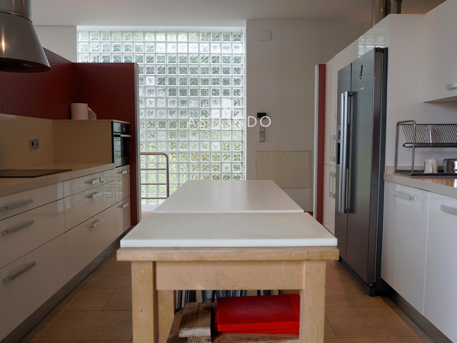 En Ajo, se vende chalet independiente con 4 habitaciones 4 baños, con vistas al mar - Foto 8