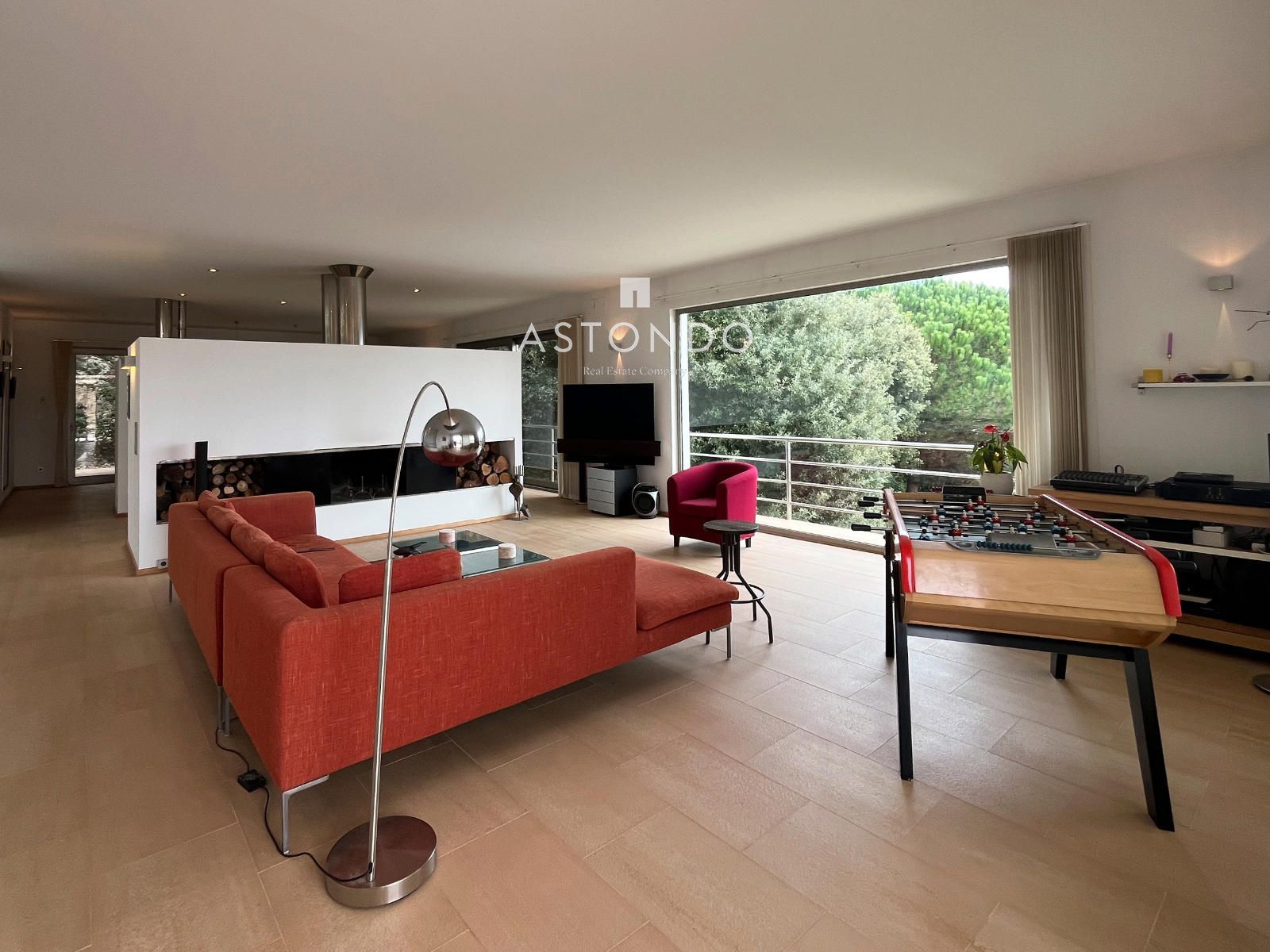 En Ajo, se vende chalet independiente con 4 habitaciones 4 baños, con vistas al mar - Foto 3