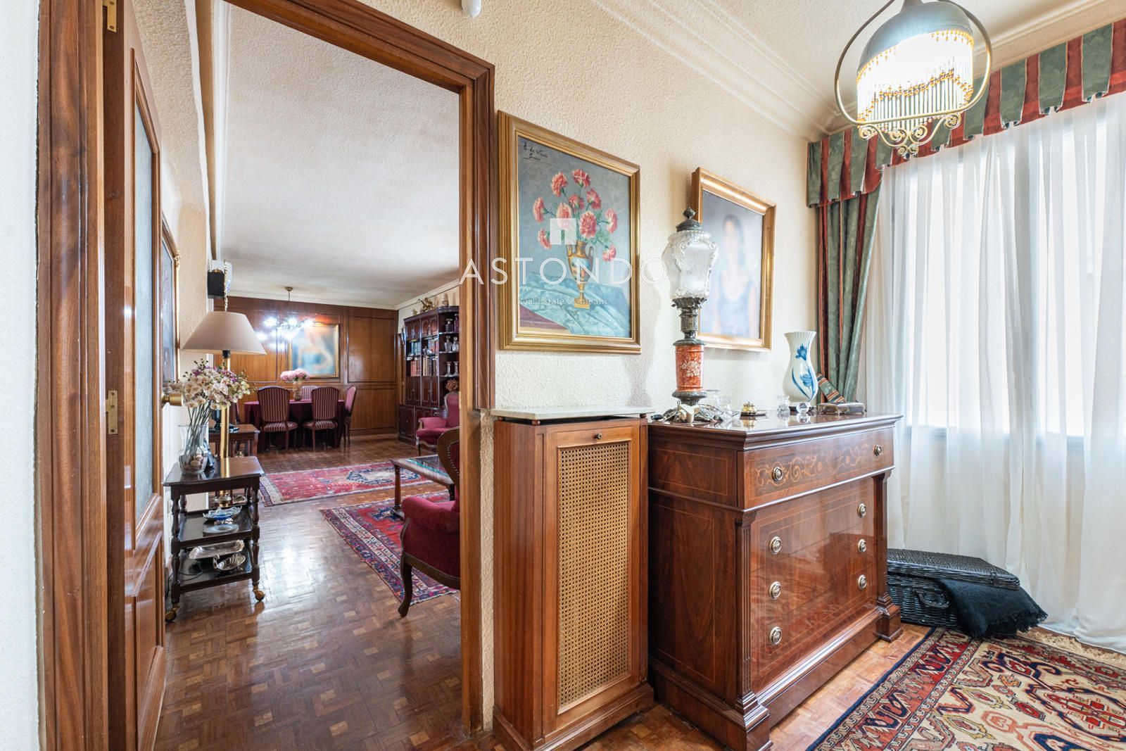 Apartment for sale next to the financial district , featuring 3 bedrooms plus a staff room and 2 bathrooms. - Foto 2