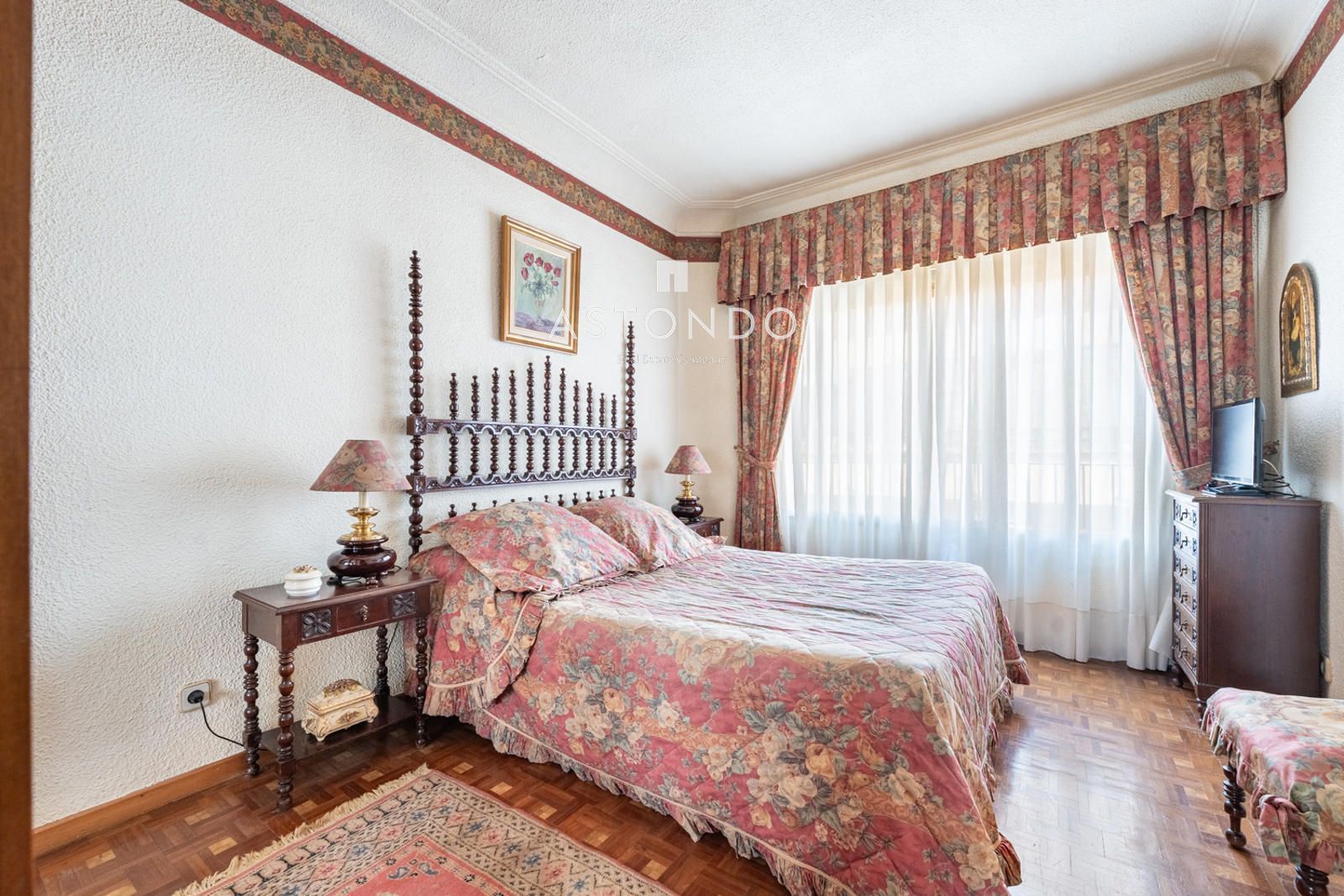 Apartment for sale next to the financial district , featuring 3 bedrooms plus a staff room and 2 bathrooms. - Foto 8