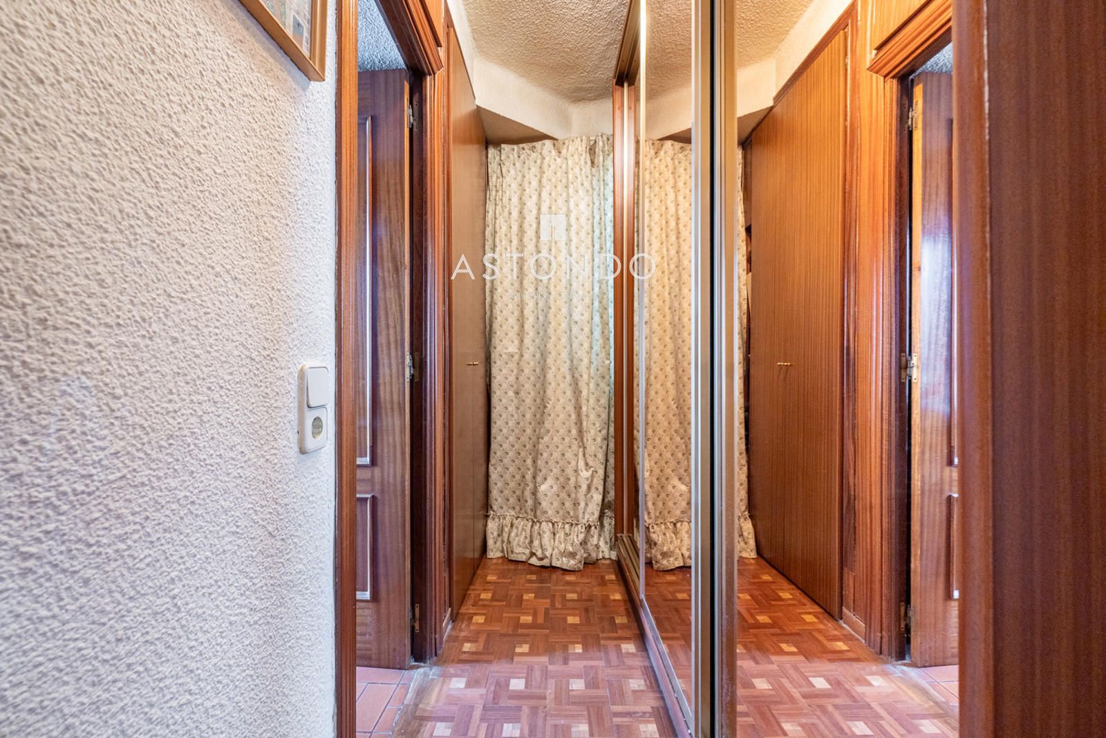 Apartment for sale next to the financial district , featuring 3 bedrooms plus a staff room and 2 bathrooms. - Foto 17