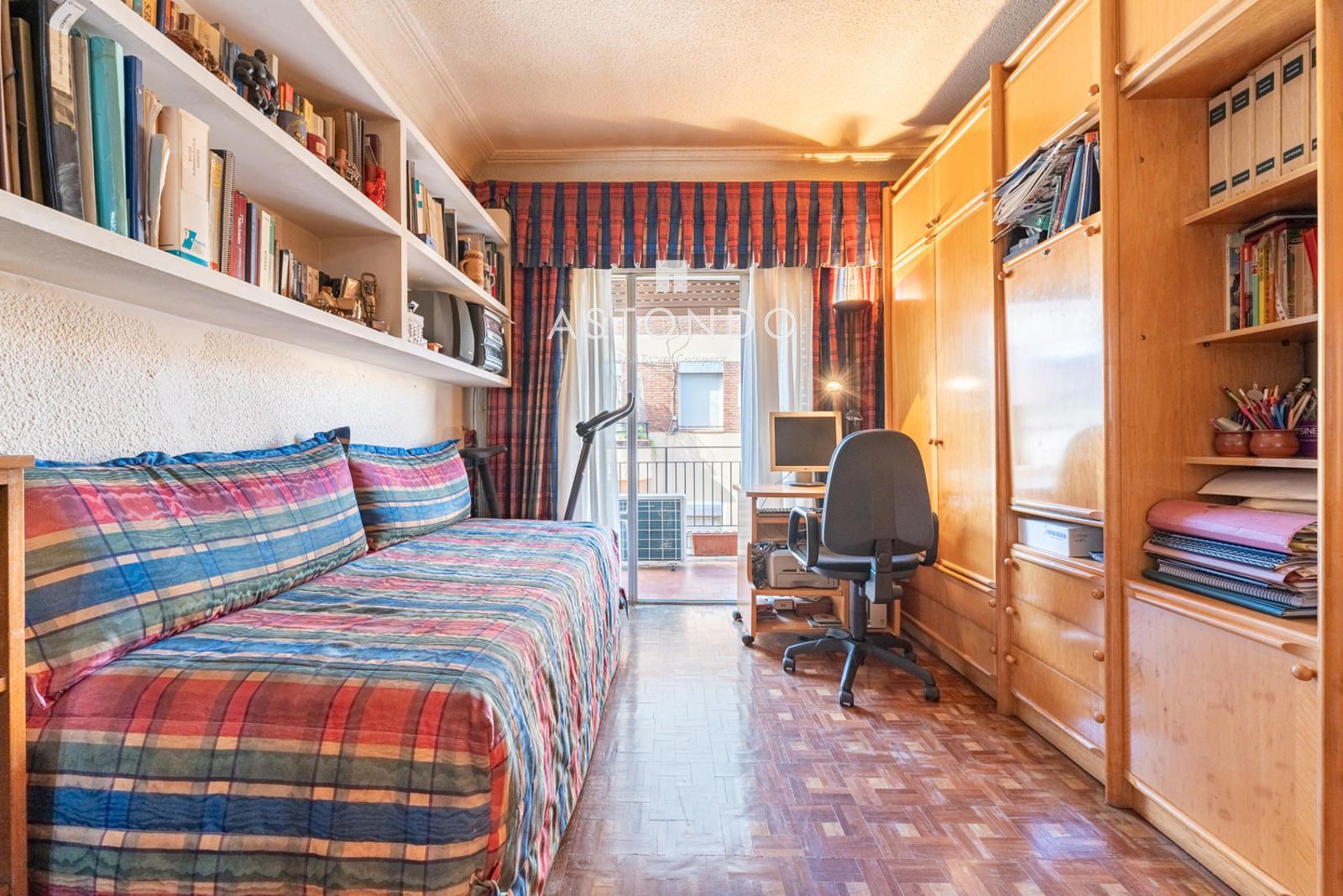Apartment for sale next to the financial district , featuring 3 bedrooms plus a staff room and 2 bathrooms. - Foto 24