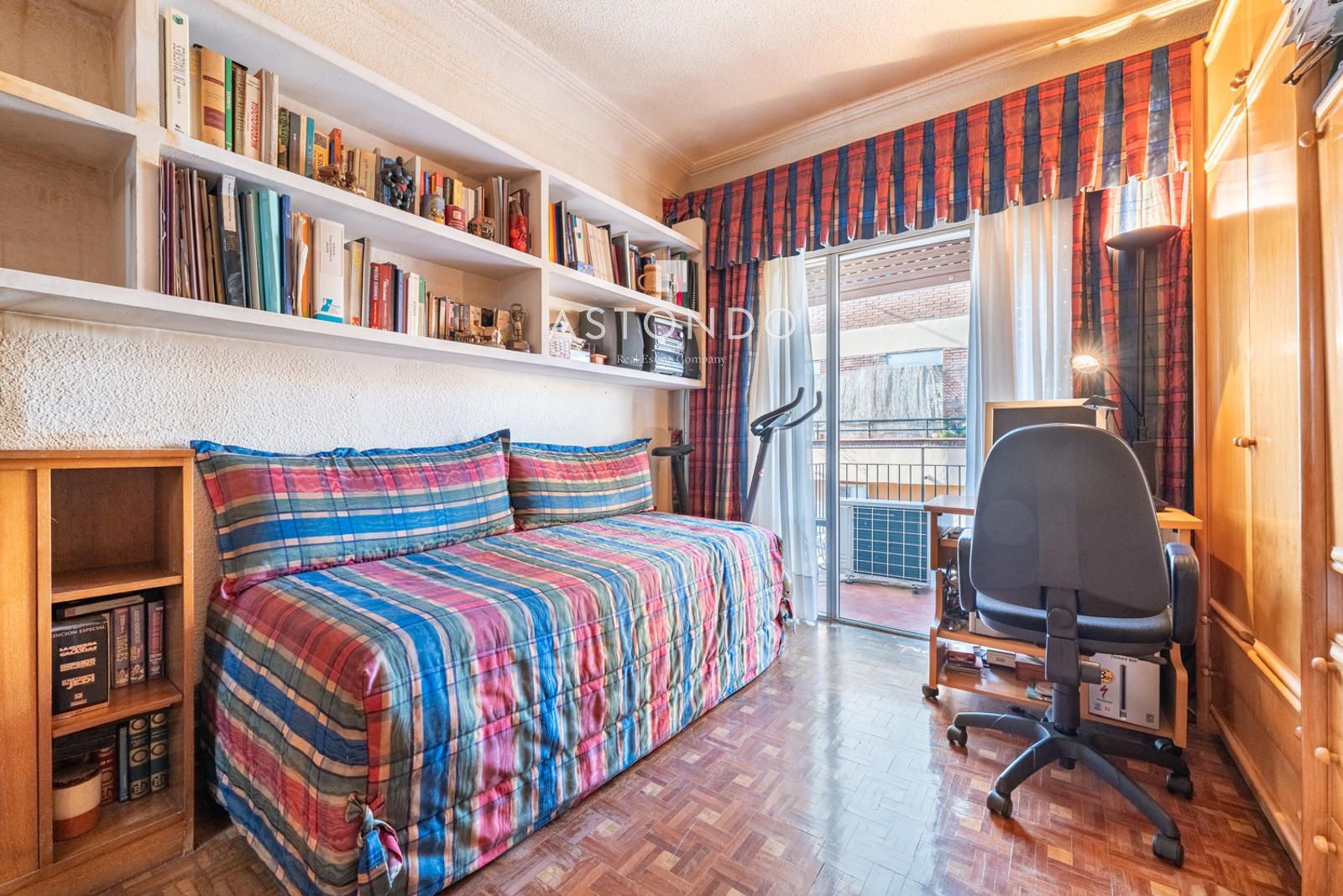 Apartment for sale next to the financial district , featuring 3 bedrooms plus a staff room and 2 bathrooms. - Foto 25