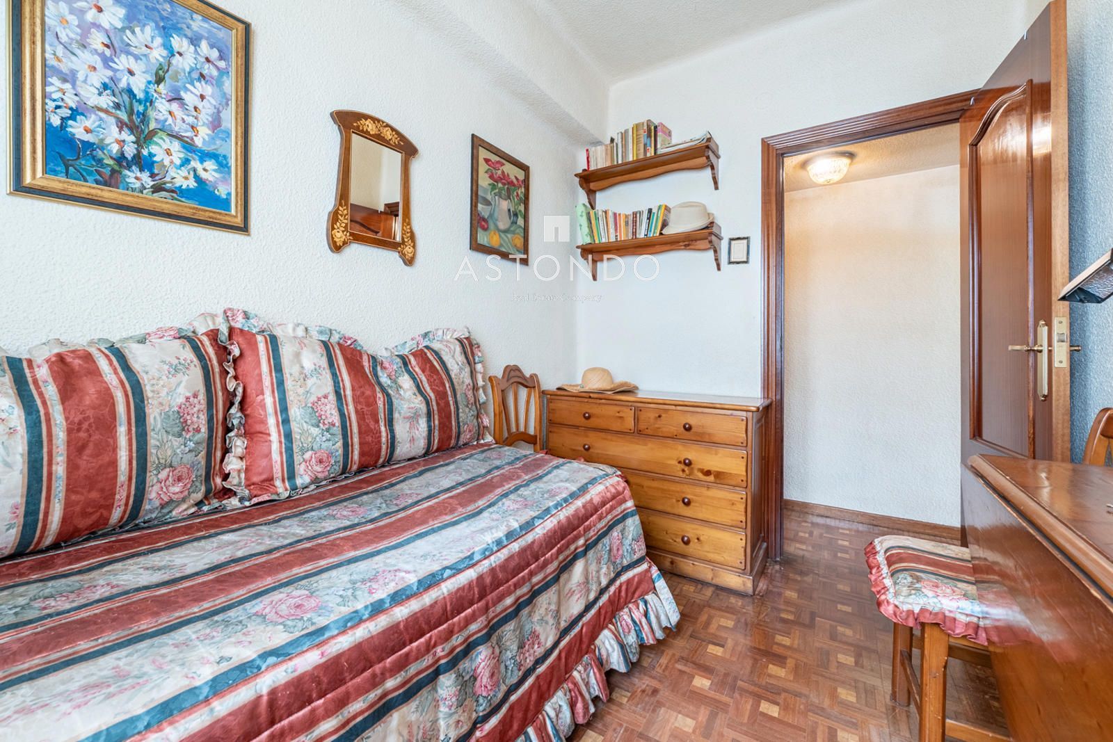 Apartment for sale next to the financial district , featuring 3 bedrooms plus a staff room and 2 bathrooms. - Foto 22
