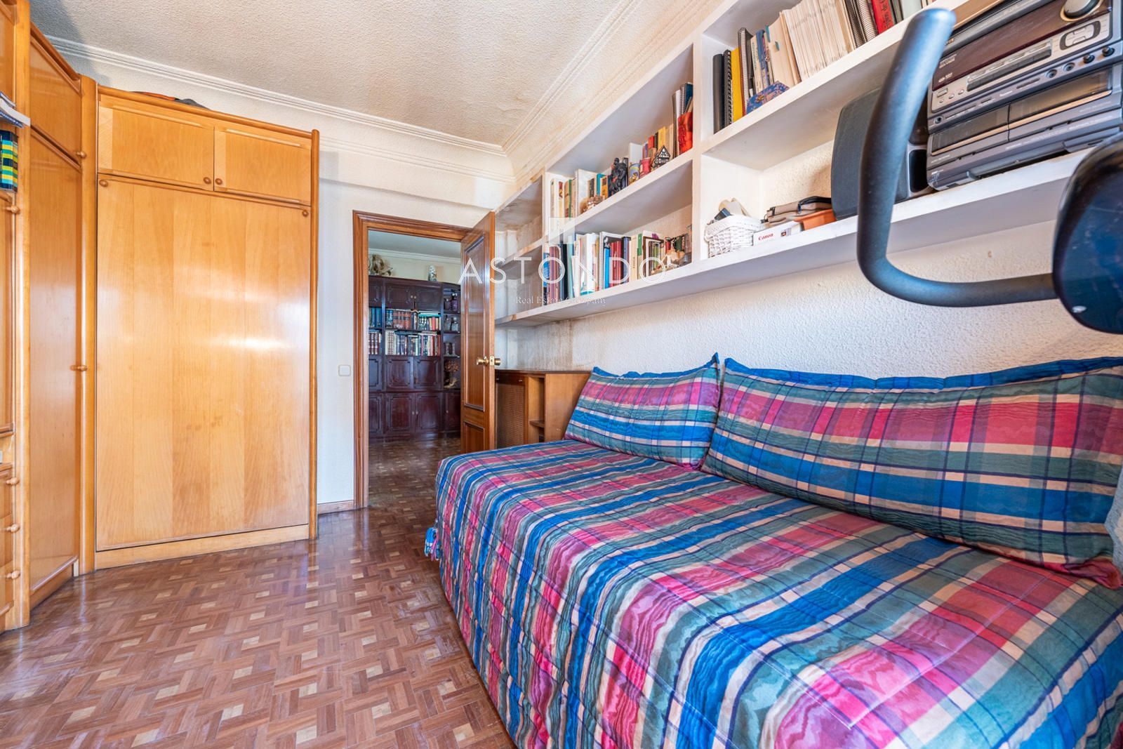 Apartment for sale next to the financial district , featuring 3 bedrooms plus a staff room and 2 bathrooms. - Foto 27