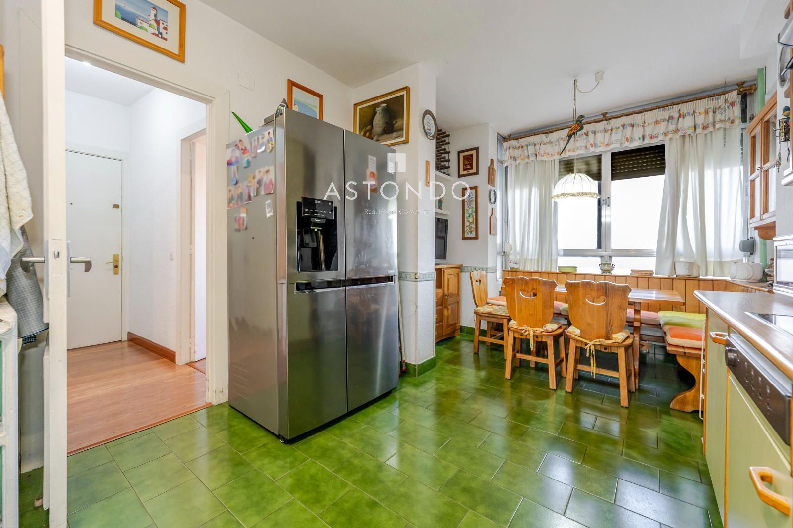 En Guindalera se vende piso con 4 habitaciones y 3 baños, con garaje y terraza - Foto 5