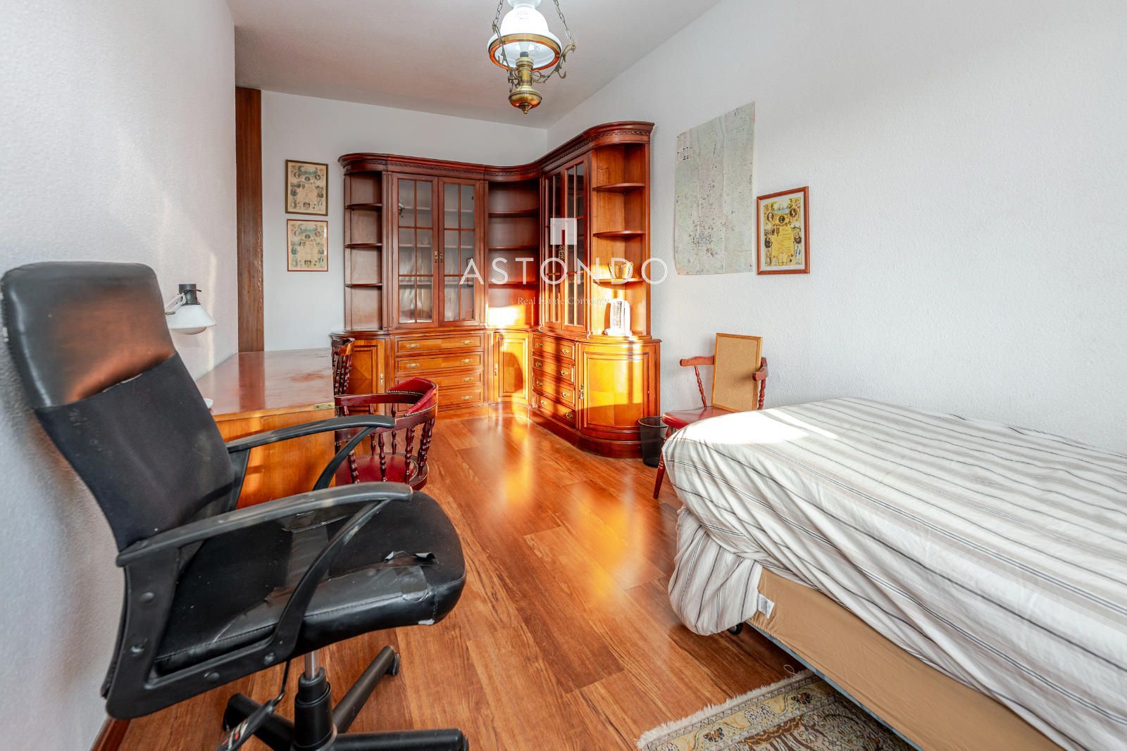 En Guindalera se vende piso con 4 habitaciones y 3 baños, con garaje y terraza - Foto 24