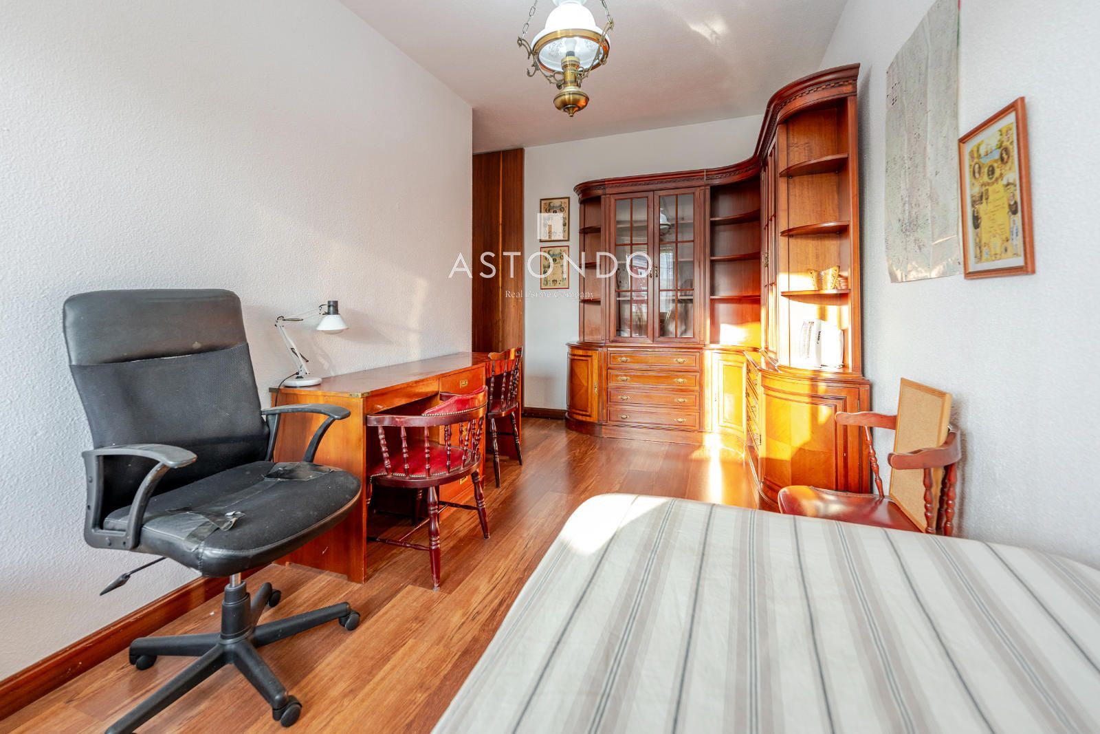 En Guindalera se vende piso con 4 habitaciones y 3 baños, con garaje y terraza - Foto 25