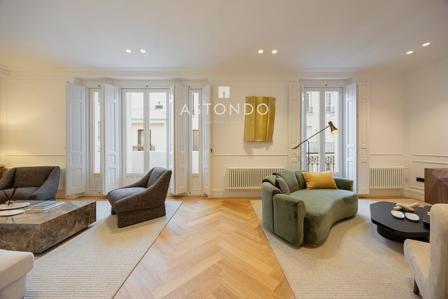 Renovated 3-bedroom, 4-bathroom apartment for sale in Chamberí. - Foto 5