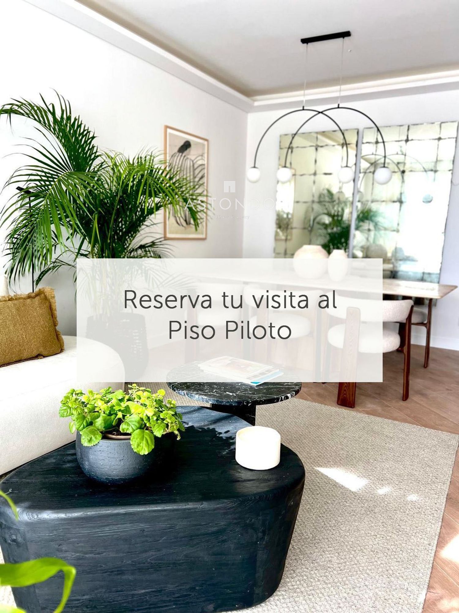 A 3-bedroom, 2-bathroom apartment is for sale in Arturo Soria, featuring a terrace, swimming pool, storage room, and garage. - Foto 16