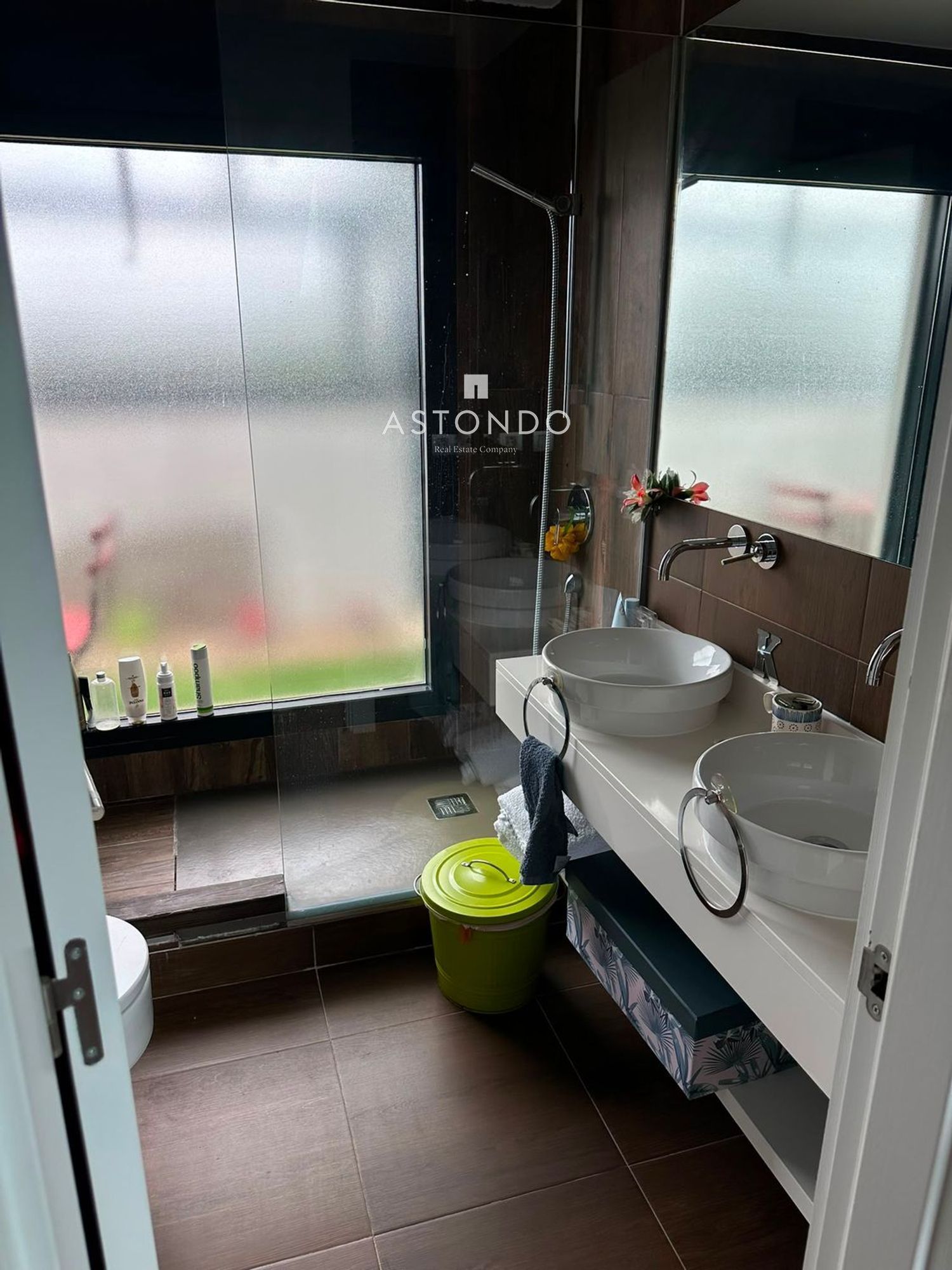 En Boadilla se vende chalet de 4 habitaciones y 4 baños. Garaje y piscina - Foto 14